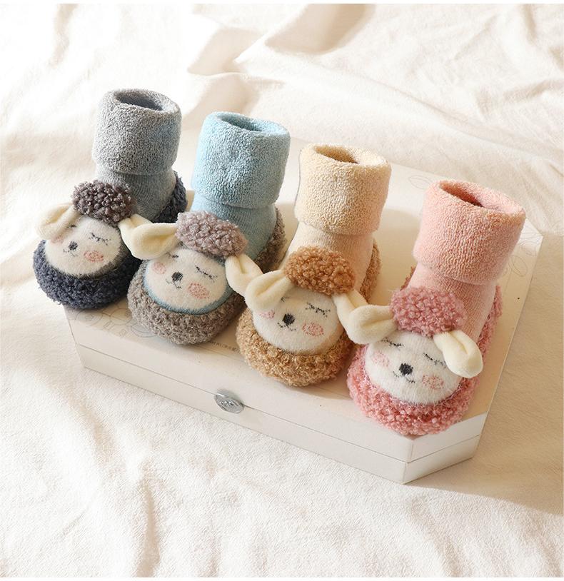 🐻Cartoon Cotton Warm Floor Shoes🐰